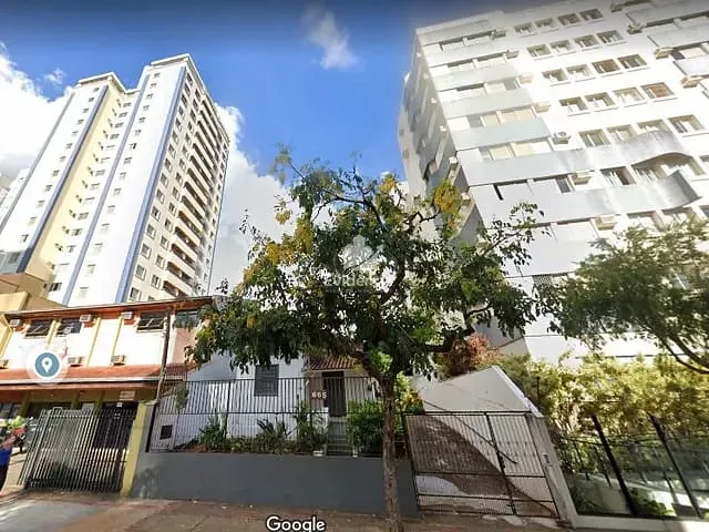 Casa com 583m², à venda, no bairro Centro em Londrina