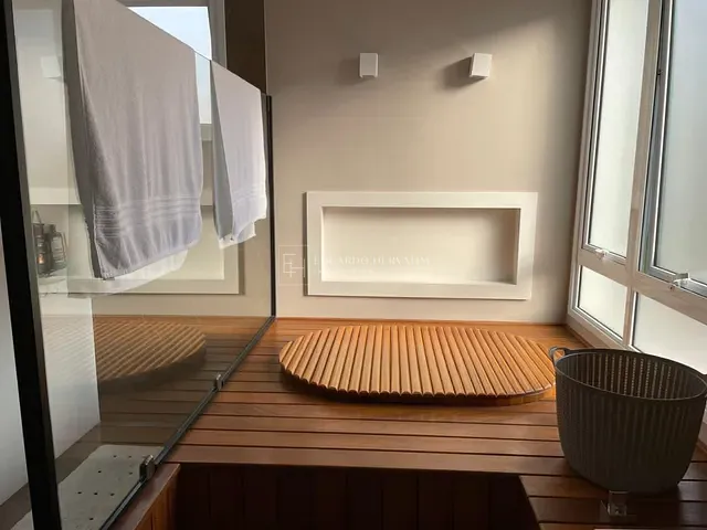 Casa 4 quartos e 7 banheiros, à venda, no bairro Vila Hortolândia em Jundiaí