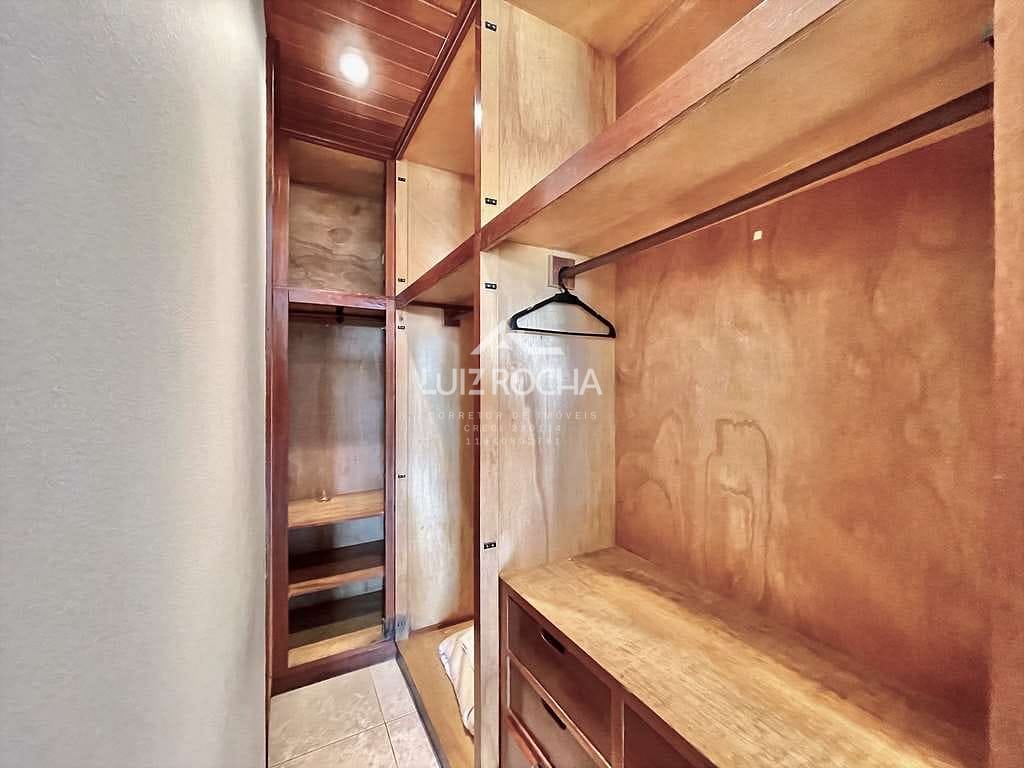 Casa, 4 quartos, 356 m² - Foto 42
