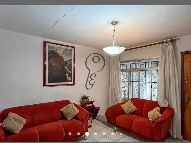 Casa 3 quartos e 2 banheiros, à venda, no bairro Jardim Santa Cruz (Sacomã) em São Paulo