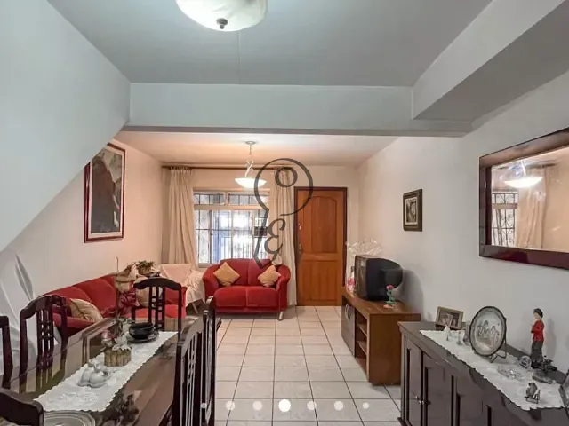 Casa 3 quartos e 2 banheiros, à venda, no bairro Jardim Santa Cruz (Sacomã) em São Paulo