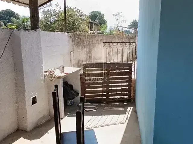 Casa com 100m², à venda, no bairro Cidade Jardim Guapimirim em Guapimirim