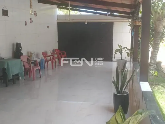 Casa com 180m² 2 quartos e 2 banheiros, à venda, no bairro Arembepe em Camaçari