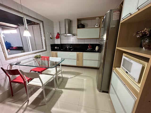 Casa com 180m² 3 quartos e 3 banheiros, à venda, no bairro Colina de Laranjeiras em Serra