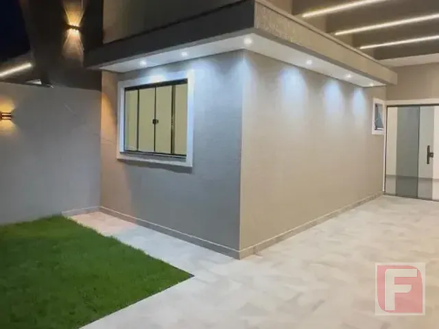 Casa 3 quartos e 2 banheiros, à venda, no bairro Paese em Itapoá