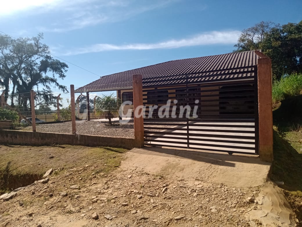 https://static.arboimoveis.com.br/CA0021_GARDIN/casaavendailhotailhotasc_1625336656247_watermark.jpg