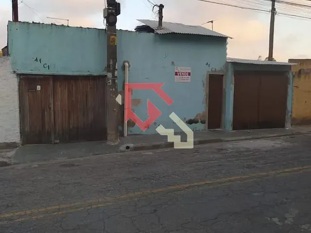 Casa 6 quartos e 4 banheiros, à venda, no bairro Jardim Rosina em Mauá