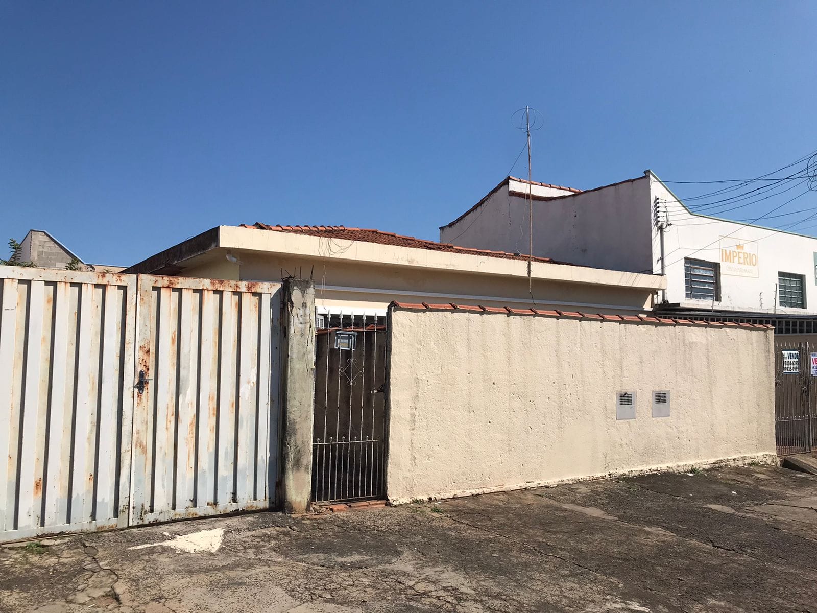 Casa à venda com 3 quartos, 200m² - Foto 6