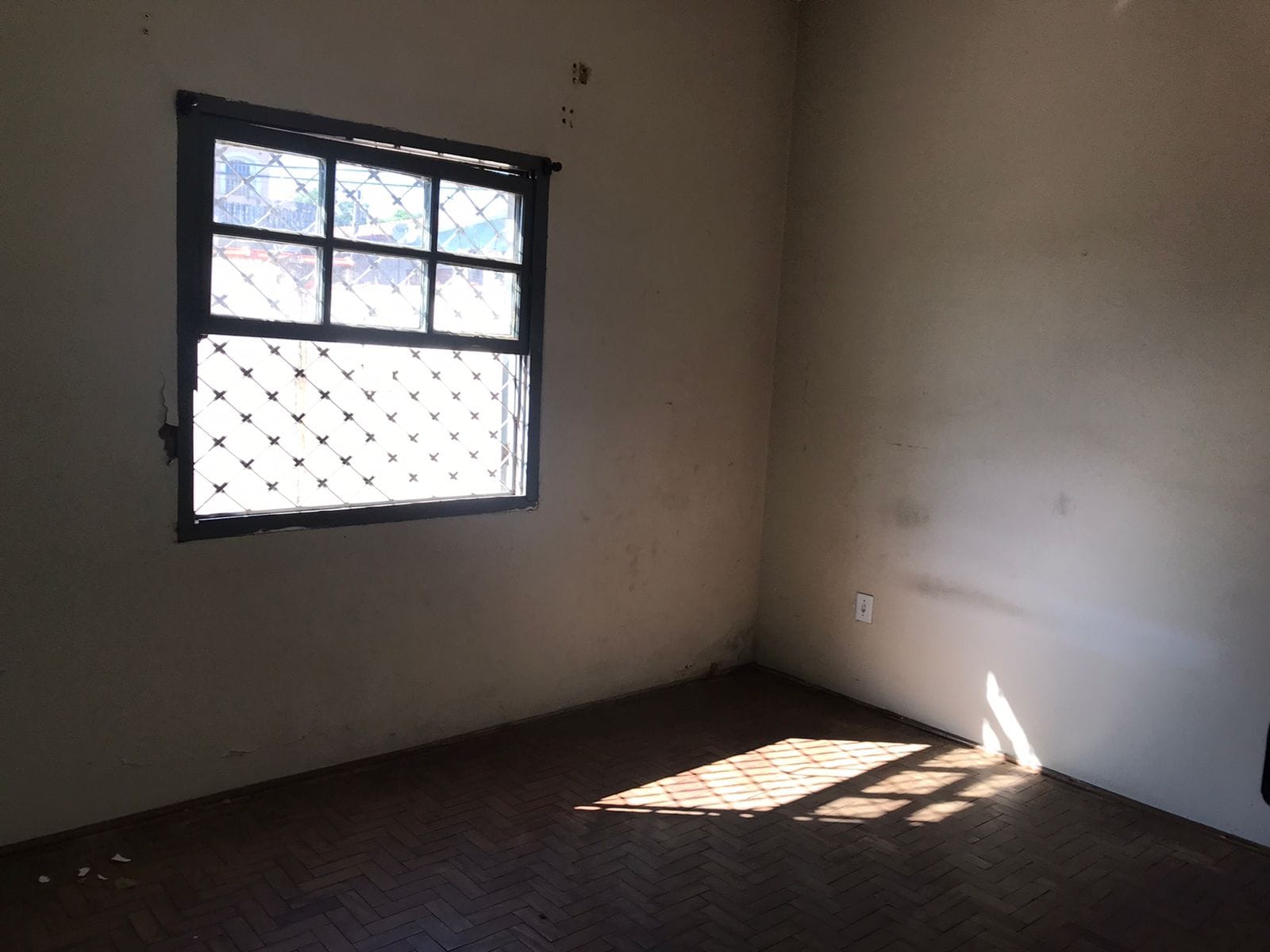 Casa à venda com 3 quartos, 200m² - Foto 16