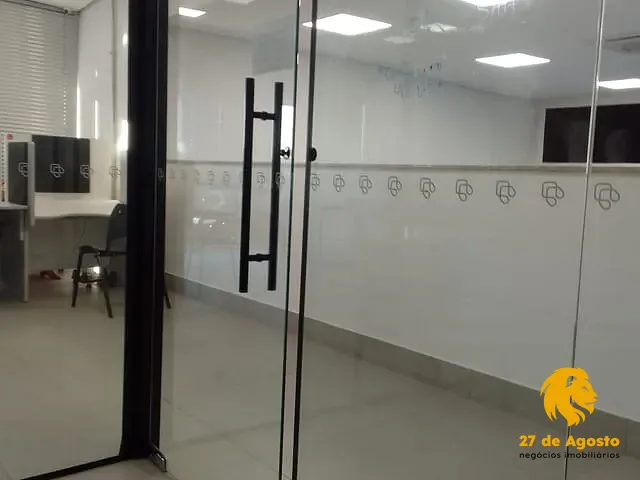 Casa com 2000m² 4 quartos e 2 banheiros, para alugar, no bairro Jardim Piratininga em Sorocaba