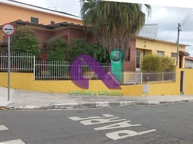 Casa 3 quartos e 2 banheiros, à venda, no bairro Jardim das Flores em Osasco
