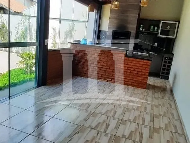 Casa com 330m² 3 quartos e 1 banheiro, à venda, no bairro Setor Industrial Norte em Sinop