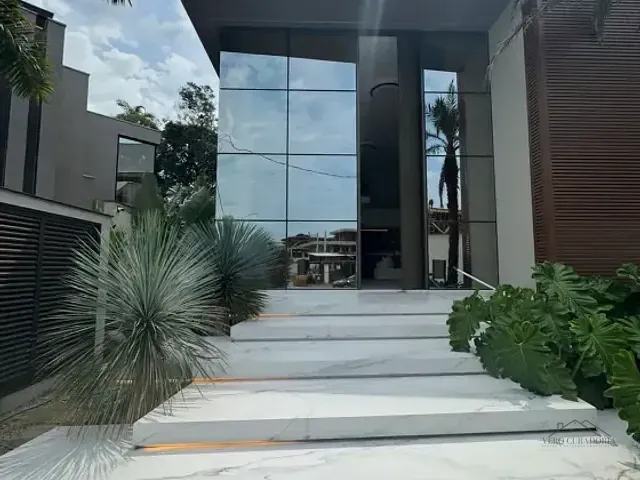 Casa com 626m² 6 quartos e 9 banheiros, à venda, no bairro Riviera em Bertioga
