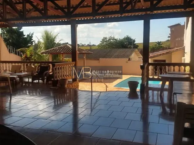 Casa com 650m², à venda, no bairro Ricardo em Londrina