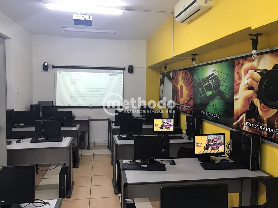 Casa, 1 quarto, 258 m² - Foto 11