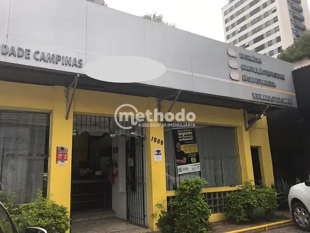 Casa com 452m² 1 quarto e 3 banheiros, à venda, no bairro Cambuí em Campinas