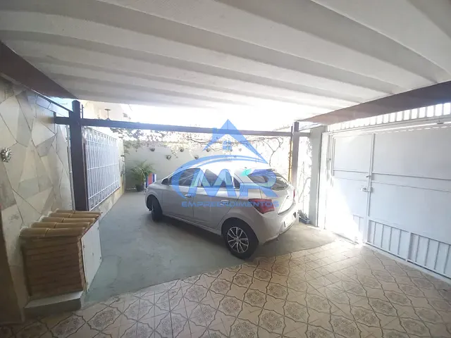 Casa com 260m² 3 quartos e 2 banheiros, à venda, no bairro Jardim São Carlos (Zona Leste) em São Paulo