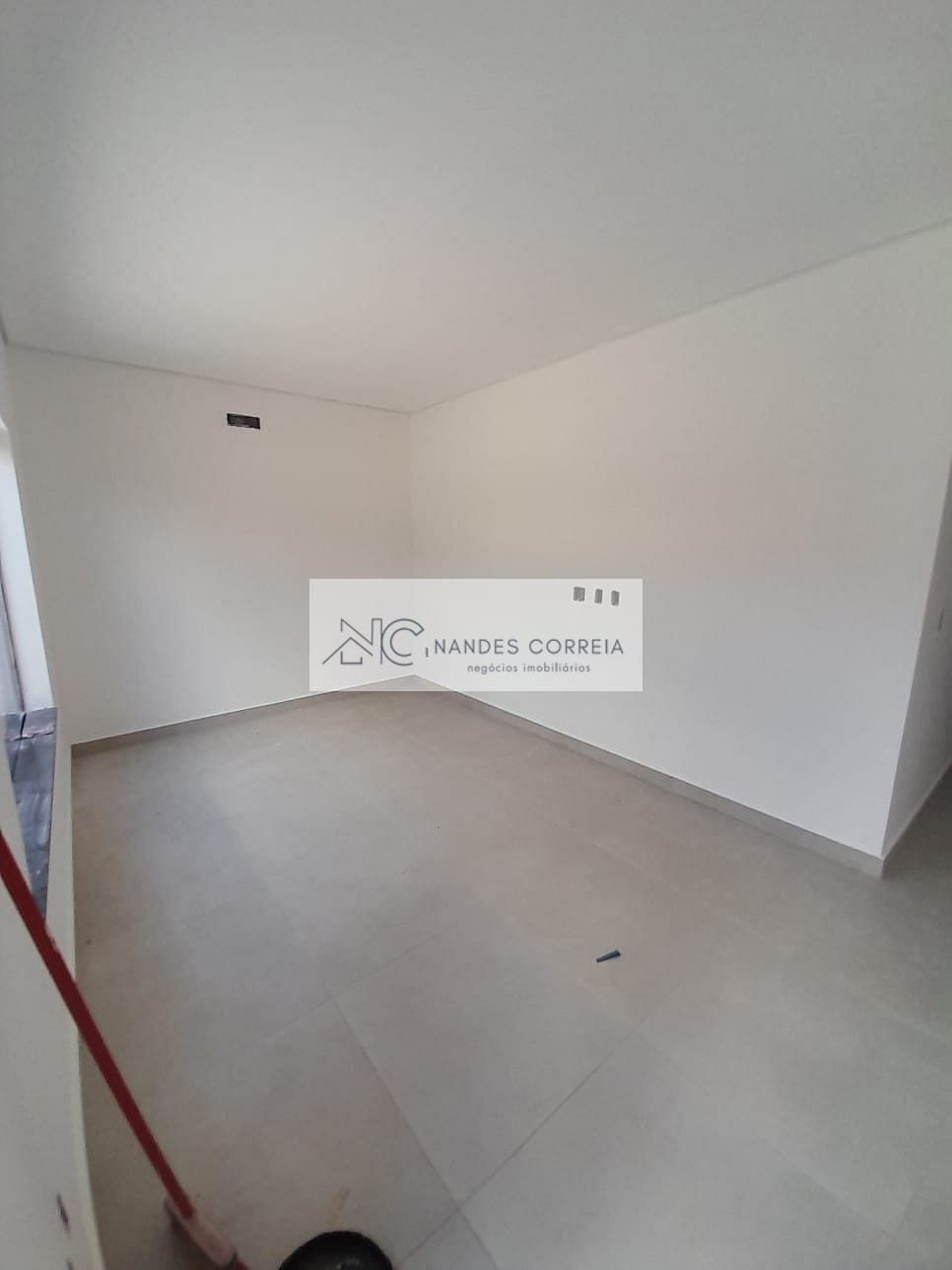 Casa à venda com 3 quartos, 120m² - Foto 3