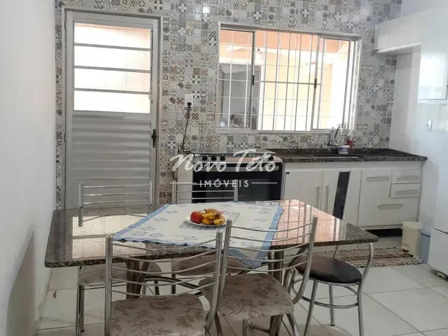 Casa 2 quartos e 1 banheiro, à venda, no bairro Jardim Santa Inês II em São José dos Campos