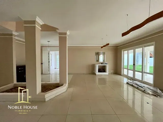 Casa 3 quartos e 5 banheiros, à venda, no bairro Villaggio Capríccio em Louveira