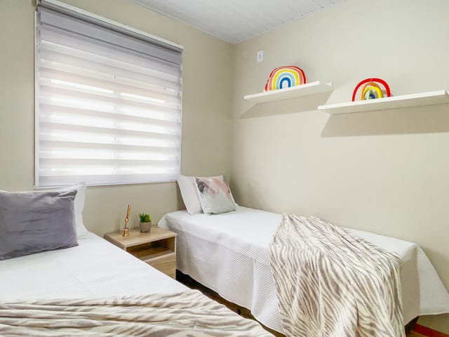 Casa com 50m² 2 quartos e 1 banheiro, à venda, no bairro Jardim Iolanda em Guaíba