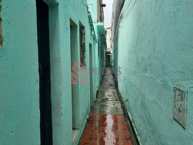 Casa 1 quarto e 1 banheiro, à venda, no bairro Centro em Niterói