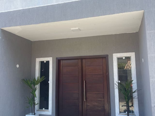 Casa 4 quartos e 3 banheiros, à venda, no bairro Maria Turri em Rio das Ostras