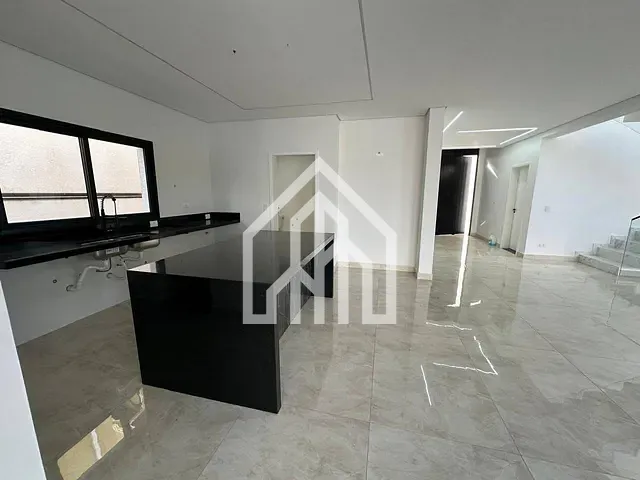 Casa 4 quartos e 6 banheiros, à venda, no bairro Condomínio Residencial Reserva Ecológica Atibaia em Atibaia