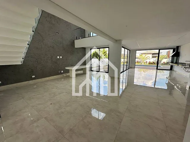 Casa 4 quartos e 6 banheiros, à venda, no bairro Condomínio Residencial Reserva Ecológica Atibaia em Atibaia