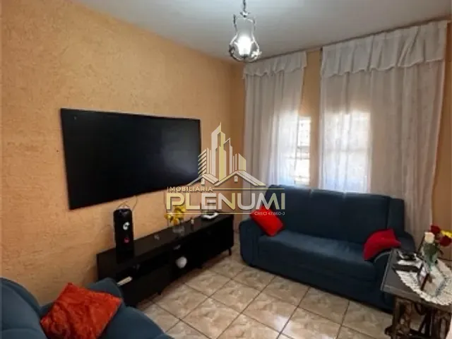 Casa com 160m² 4 quartos e 2 banheiros, à venda, no bairro Parque Residencial Brasília em Rio Claro