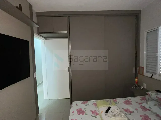 Casa 3 quartos e 4 banheiros, à venda, no bairro Centro em Patrocínio