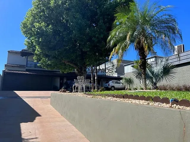 Casa com 936m² 4 quartos e 5 banheiros, à venda, no bairro Pindorama em Ijuí
