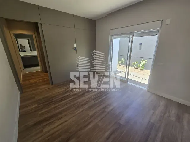 Casa com 250m² 3 quartos e 5 banheiros, à venda, no bairro Vila Aviação em Bauru