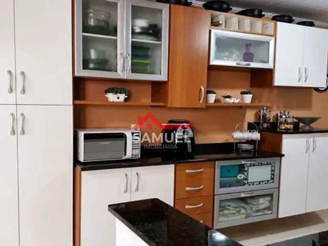 Casa com 400m² 3 quartos e 2 banheiros, à venda, no bairro Setor Habitacional Vicente Pires - Trecho 3 em Brasília