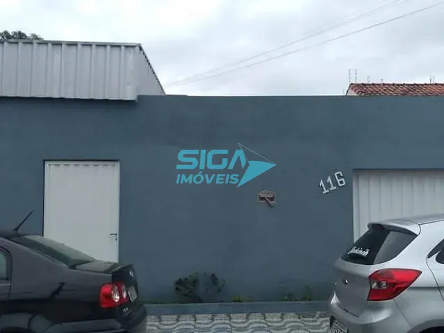 Casa com 300m² 4 quartos e 4 banheiros, à venda, no bairro Xangrilá em Pouso Alegre