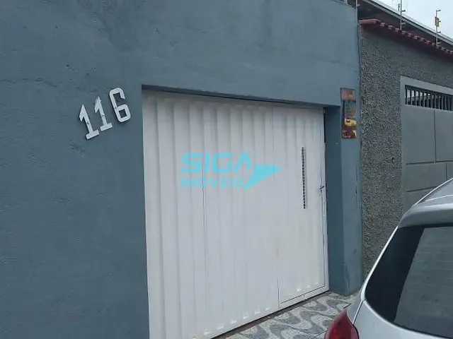 Casa com 300m² 4 quartos e 4 banheiros, à venda, no bairro Xangrilá em Pouso Alegre