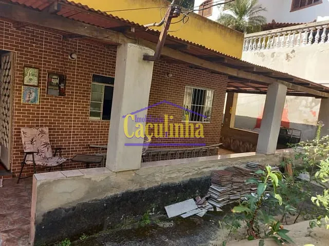 Casa com 1m² 3 quartos e 1 banheiro, à venda, no bairro Nossa Senhora de Santana em Barra do Piraí