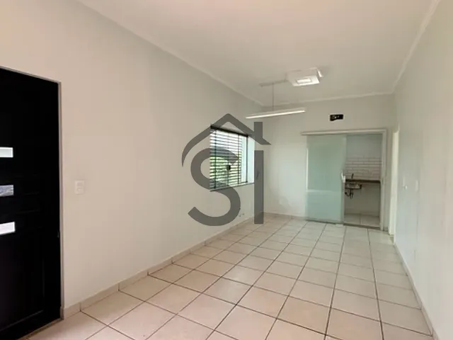 Casa com 150m², para alugar, no bairro Vila Pavan em Americana