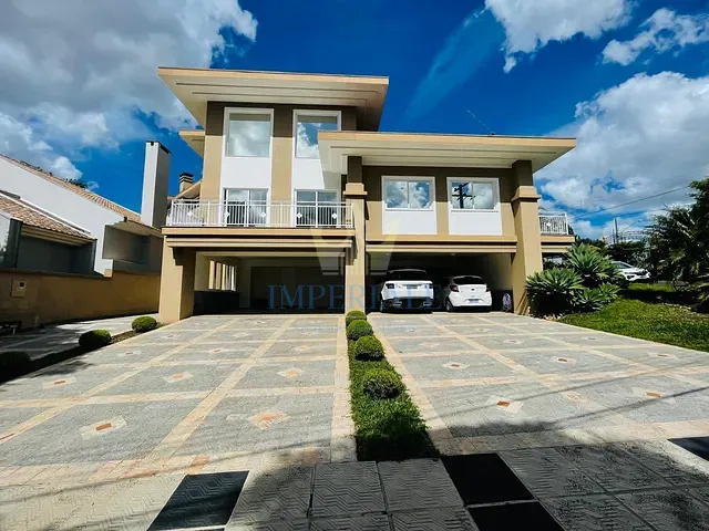 Casa com 1600m² 5 quartos e 2 banheiros, à venda, no bairro Orfãs em Ponta Grossa