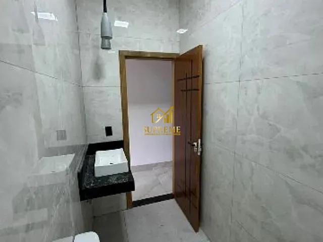 Casa com 130m² 2 quartos e 2 banheiros, à venda, no bairro Residencial Flor do Ipê II em Senador Canedo