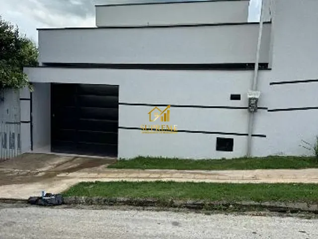 Casa com 130m² 2 quartos e 2 banheiros, à venda, no bairro Residencial Flor do Ipê II em Senador Canedo