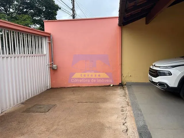 Casa 3 quartos e 2 banheiros, à venda, no bairro Novo Amazonas em Itabira