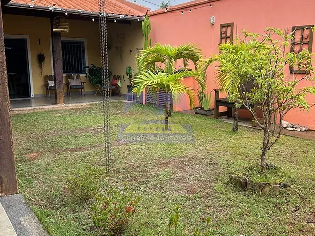 Casa 3 quartos e 2 banheiros, à venda, no bairro Novo Amazonas em Itabira