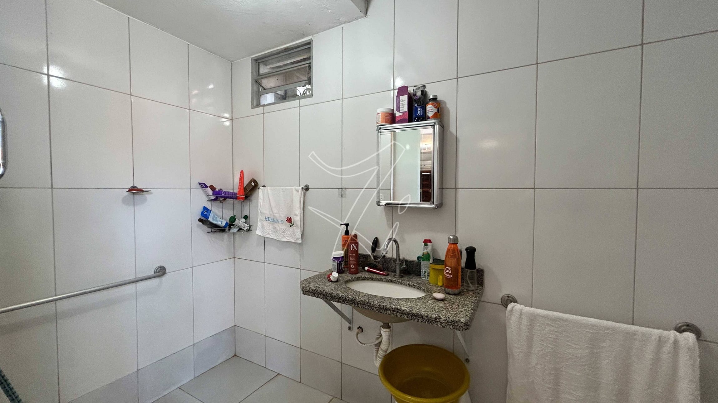 Casa à venda com 2 quartos, 80m² - Foto 11