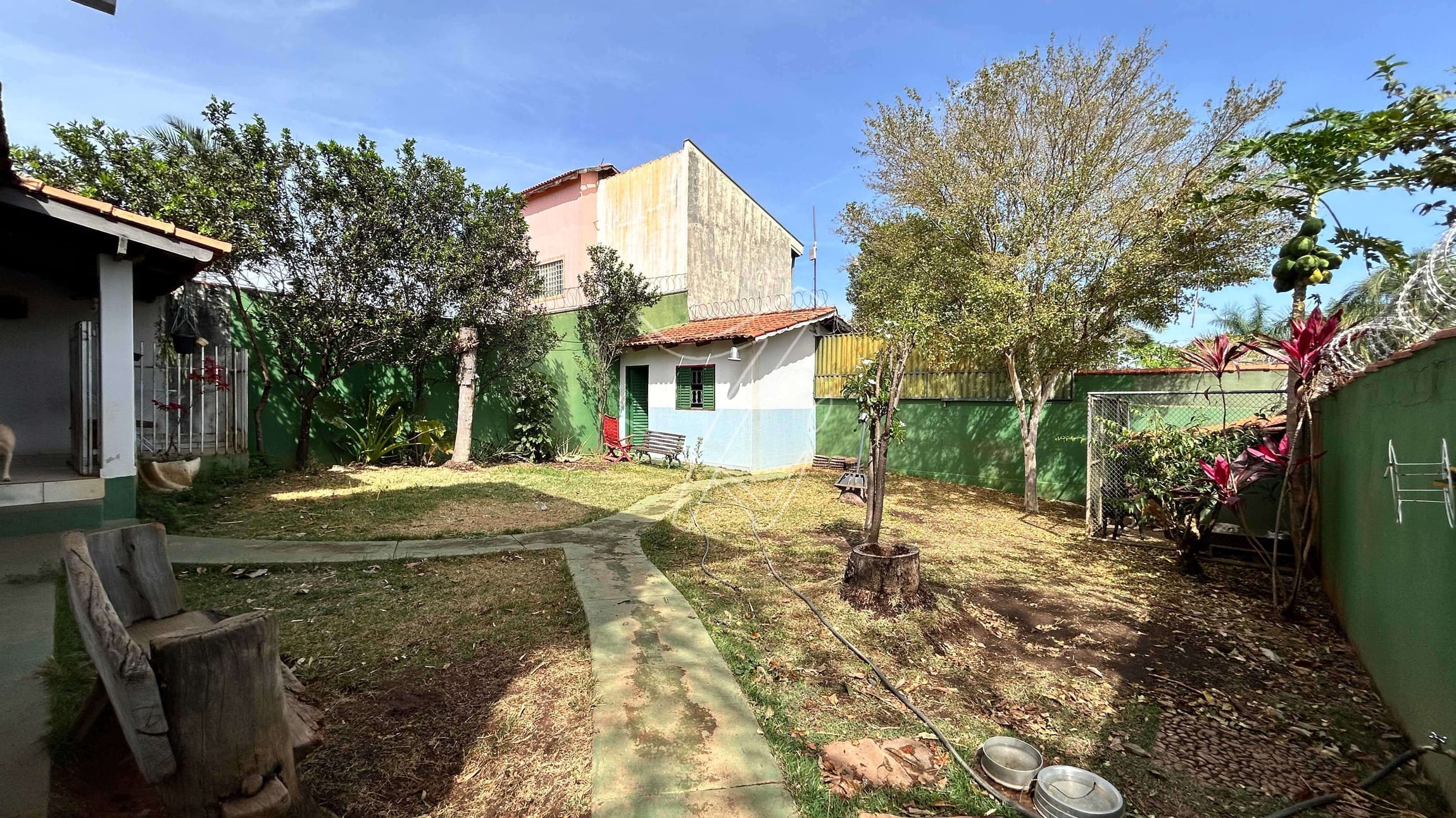 Casa à venda com 2 quartos, 80m² - Foto 19
