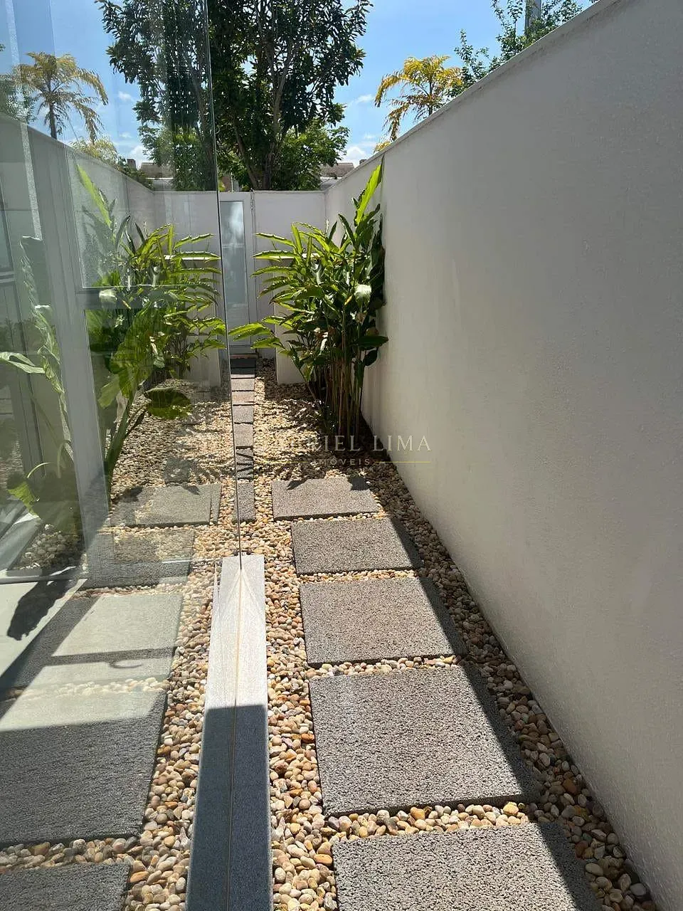 Casa, 4 quartos, 270 m² - Foto 3