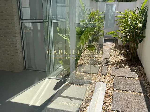 Casa com 270m² 4 quartos e 5 banheiros, à venda, no bairro Cidade Santos Dumont em Jundiaí
