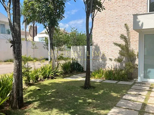 Casa com 270m² 4 quartos e 5 banheiros, à venda, no bairro Cidade Santos Dumont em Jundiaí