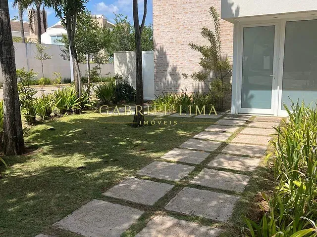 Casa com 270m² 4 quartos e 5 banheiros, à venda, no bairro Cidade Santos Dumont em Jundiaí