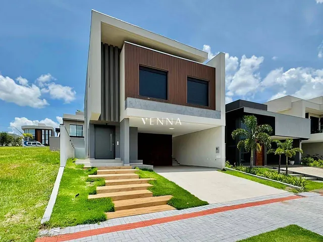 Casa com 255m² 3 quartos e 4 banheiros, à venda, no bairro Gleba Simon Frazer em Londrina